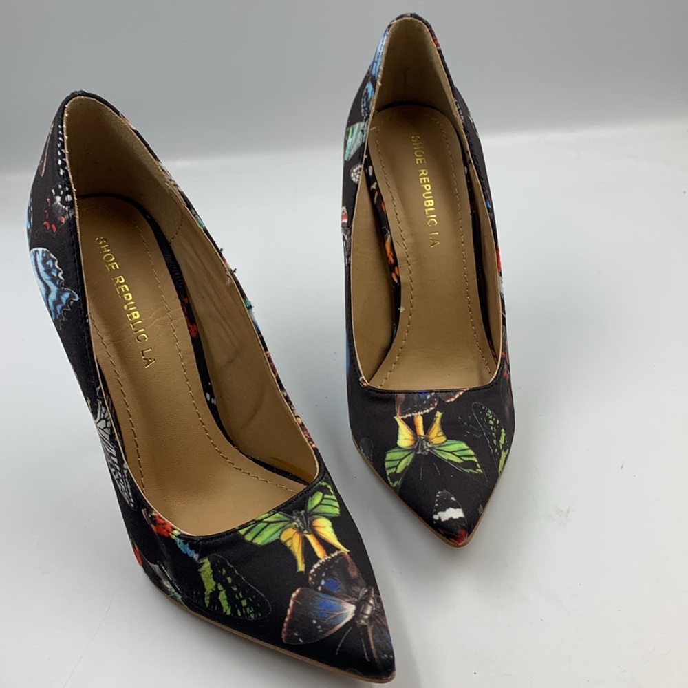 High heel pumps - Picture 2 of 6